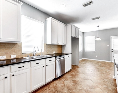 28223 Daystrom Lane - Photo Thumbnail 15