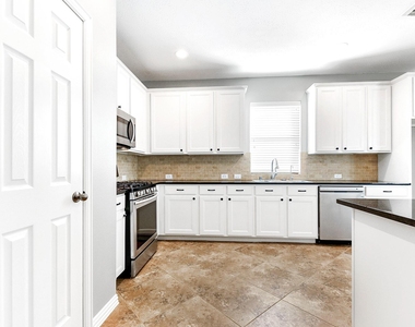 28223 Daystrom Lane - Photo Thumbnail 12