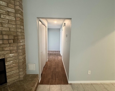 3831 Addicks Clodine Road - Photo Thumbnail 4