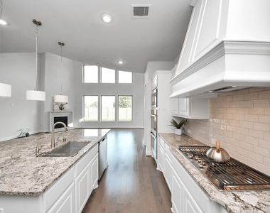1714 Mccrae Hill Court - Photo Thumbnail 18