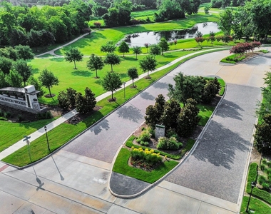 1714 Mccrae Hill Court - Photo Thumbnail 46