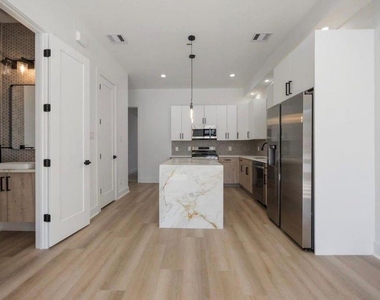 7920 Boy Street - Photo Thumbnail 4