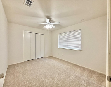16 Rock Pine Court - Photo Thumbnail 23