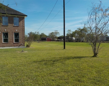1927 County Road 486 - Photo Thumbnail 31