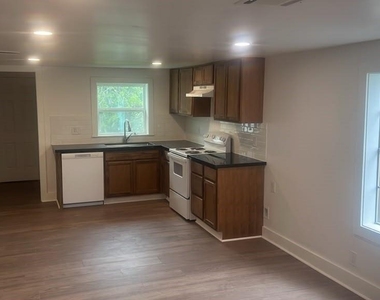 4642 Mierianne Street - Photo Thumbnail 12