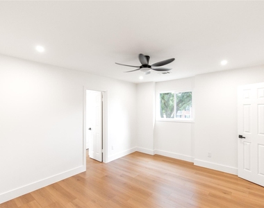 15202 La Paloma Drive - Photo Thumbnail 39