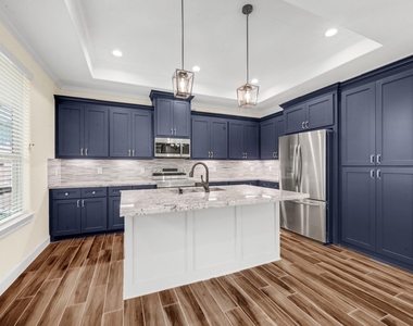 16936 W Ivanhoe - Photo Thumbnail 8
