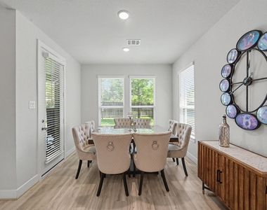 155 Renodes Garden Lane - Photo Thumbnail 14