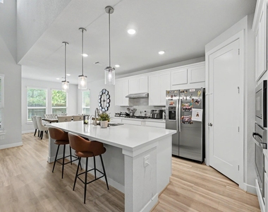 155 Renodes Garden Lane - Photo Thumbnail 12