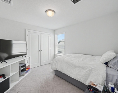 155 Renodes Garden Lane - Photo Thumbnail 26