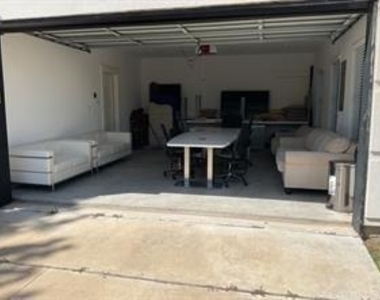 5717 Winsomelane - Photo Thumbnail 10