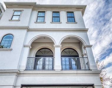 5717 Winsomelane - Photo Thumbnail 1
