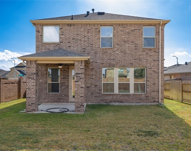 8202 Leisure Point Drive - Photo Thumbnail 36