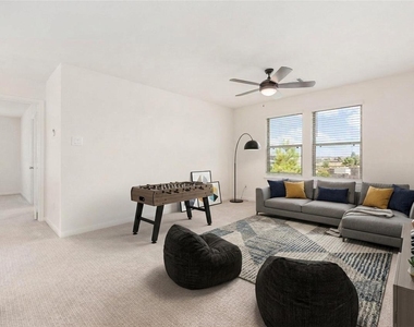 8202 Leisure Point Drive - Photo Thumbnail 2
