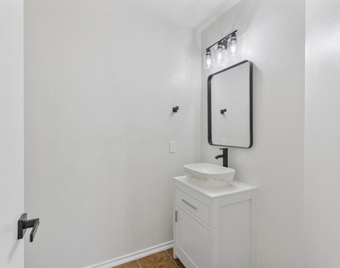 9031 Aspen Trace Lane - Photo Thumbnail 31