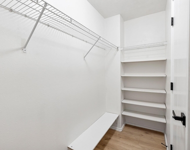 9031 Aspen Trace Lane - Photo Thumbnail 20