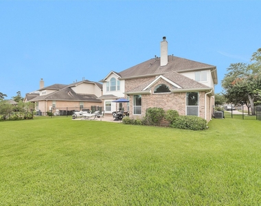 3002 E Lake Falls Circle - Photo Thumbnail 47