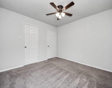16692 E Ivanhoe Street - Photo Thumbnail 10