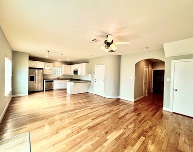 3731 Main Poplar Drive - Photo Thumbnail 16