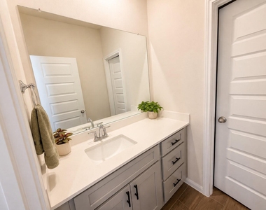 21535 Cypress Trellis Drive - Photo Thumbnail 18