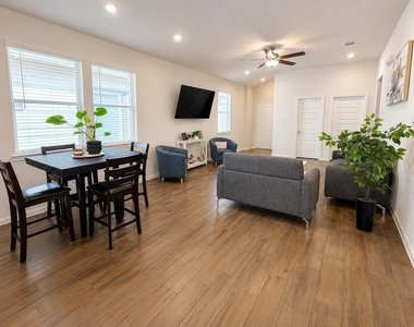 21535 Cypress Trellis Drive - Photo Thumbnail 5