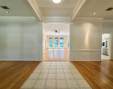 1318 Cedar Terrace Court - Photo Thumbnail 6