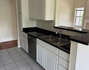 1330 Old Spanish Trail - Photo Thumbnail 2