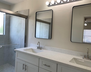 2710 Grants Lake Boulevard - Photo Thumbnail 7
