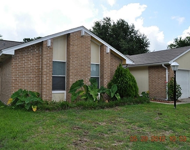 2706 Sunbird Drive - Photo Thumbnail 4