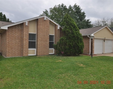 2706 Sunbird Drive - Photo Thumbnail 1