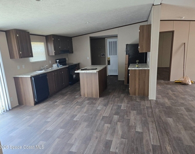 419 Egret Circle - Photo Thumbnail 1