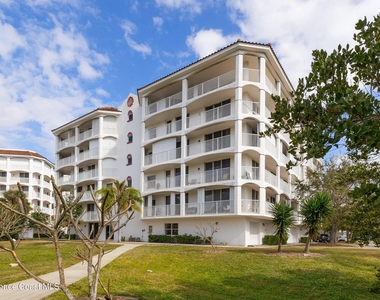 800 Del Rio Way - Photo Thumbnail 35