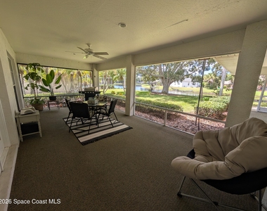 447 Lake Victoria Circle - Photo Thumbnail 30