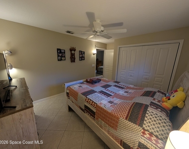 447 Lake Victoria Circle - Photo Thumbnail 28