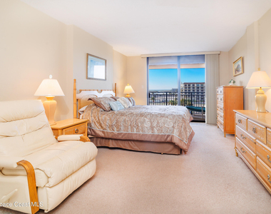 2100 N Atlantic Avenue - Photo Thumbnail 16