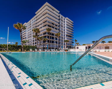 2100 N Atlantic Avenue - Photo Thumbnail 3
