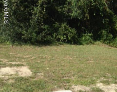 5525 Wendy Lee Drive - Photo Thumbnail 9