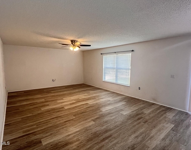 1727 Valcourt Street Nw - Photo Thumbnail 6