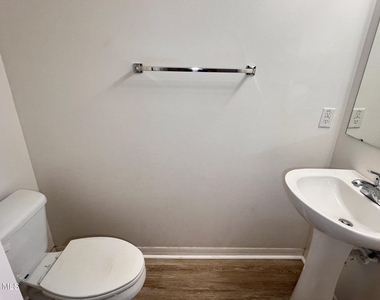 1727 Valcourt Street Nw - Photo Thumbnail 5