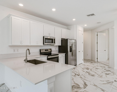2490 Treasure Cay Lane - Photo Thumbnail 4