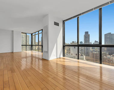 360 East 57th Street - Photo Thumbnail 7