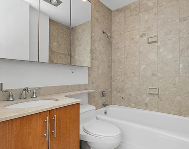 360 East 57th Street - Photo Thumbnail 14