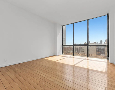 360 East 57th Street - Photo Thumbnail 8