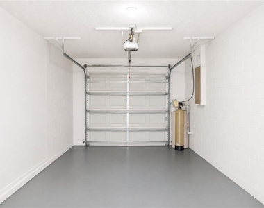 4631 W Eastwind Drive - Photo Thumbnail 14