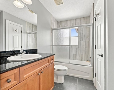 133 Valencia Circle - Photo Thumbnail 37