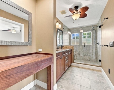 133 Valencia Circle - Photo Thumbnail 35