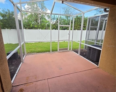 12353 Foxmoor Peak Drive - Photo Thumbnail 10