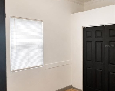 2107 W Chestnut Street - Photo Thumbnail 15