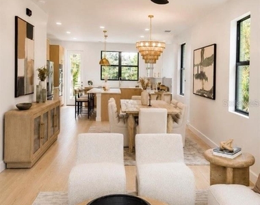 373 13th St N - Photo Thumbnail 11