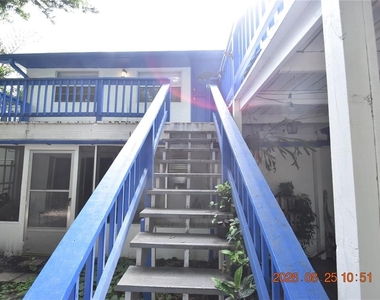2926 51st Street S - Photo Thumbnail 4
